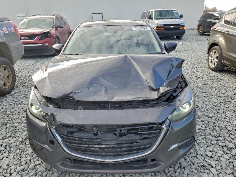 Фото 5 - MAZDA 3