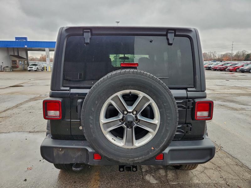 Фото 6 - JEEP WRANGLER