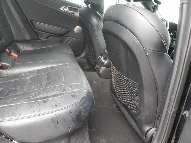 Фото 10 - KIA STINGER