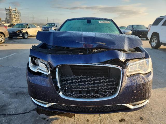 Фото 5 - CHRYSLER 300