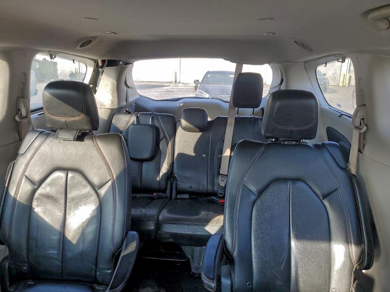 Фото 10 - CHRYSLER PACIFICA