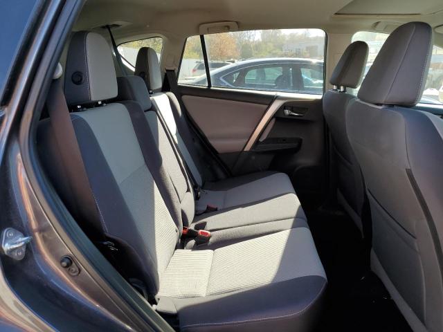 Фото 11 - TOYOTA RAV4