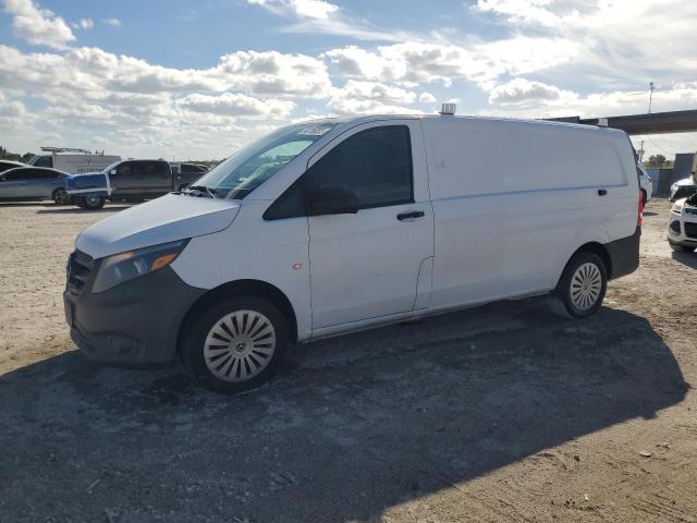 Фото 1 - MERCEDES-BENZ METRIS