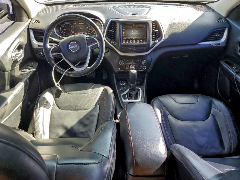 Фото 8 - JEEP CHEROKEE