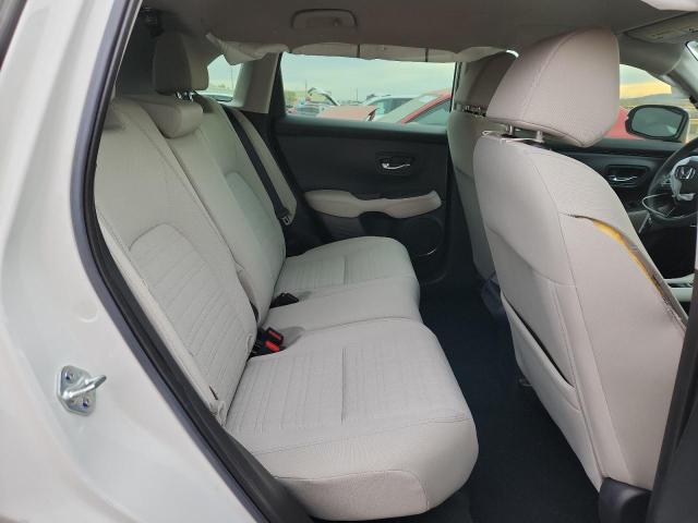 Фото 10 - HONDA HR-V