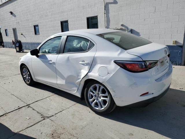 Фото 2 - TOYOTA SCION