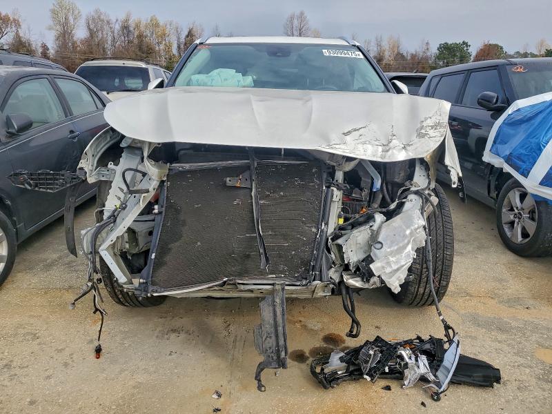 Фото 5 - TOYOTA HIGHLANDER