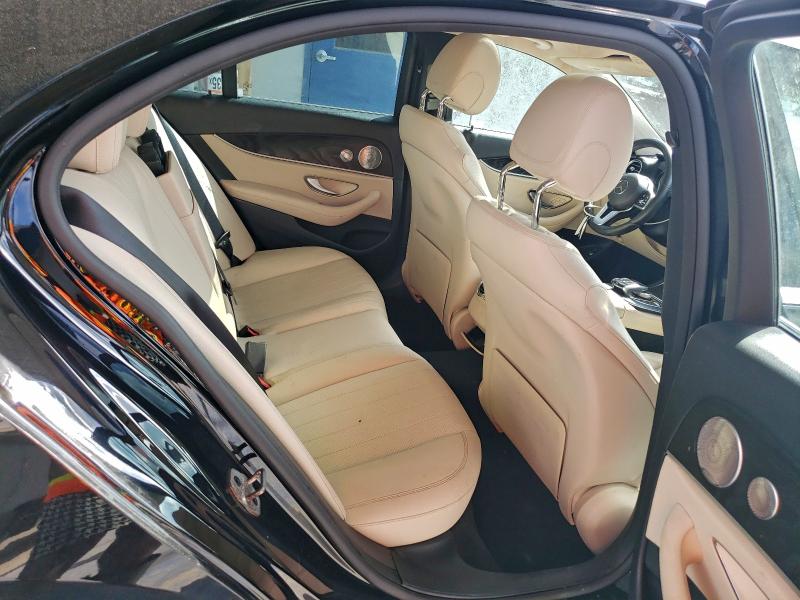 Фото 10 - MERCEDES-BENZ E-CLASS