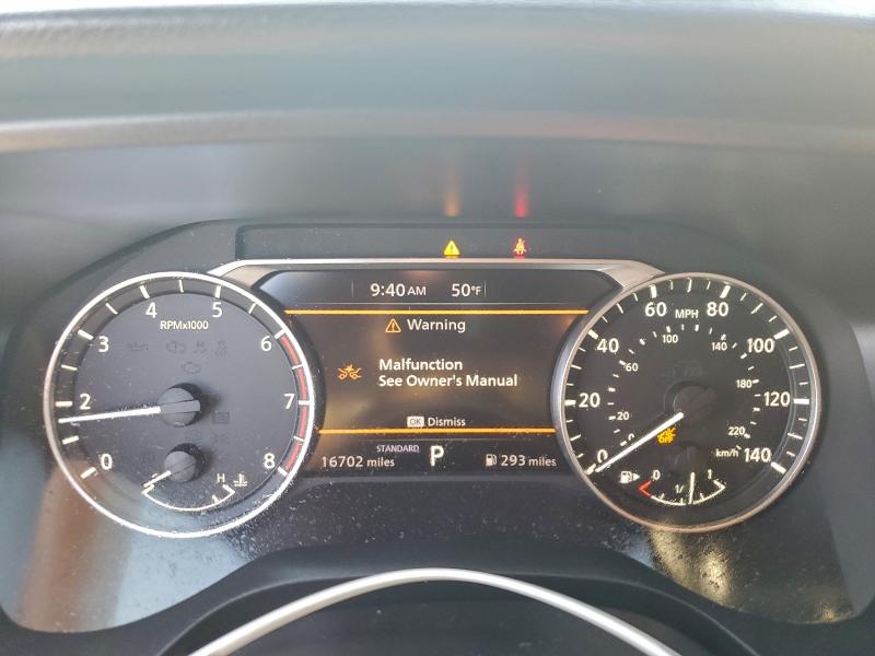 Фото 9 - NISSAN ROGUE