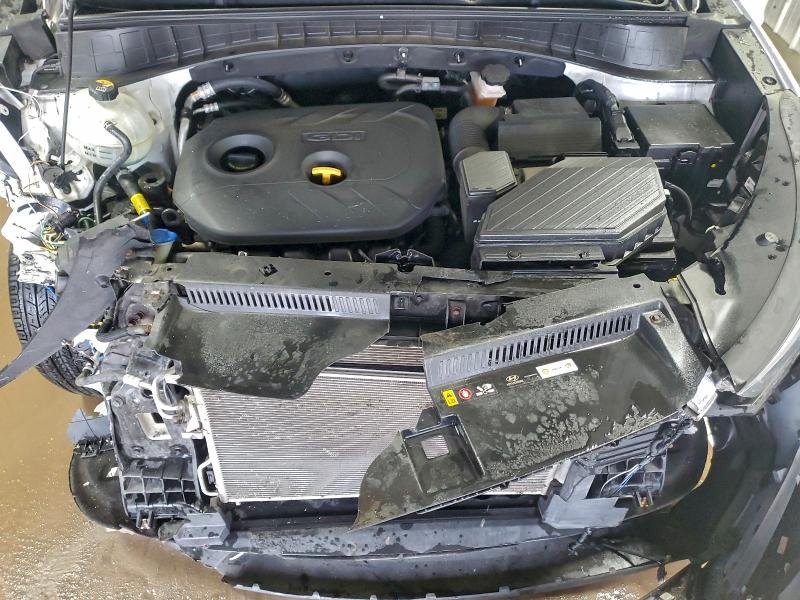 Фото 11 - HYUNDAI TUCSON