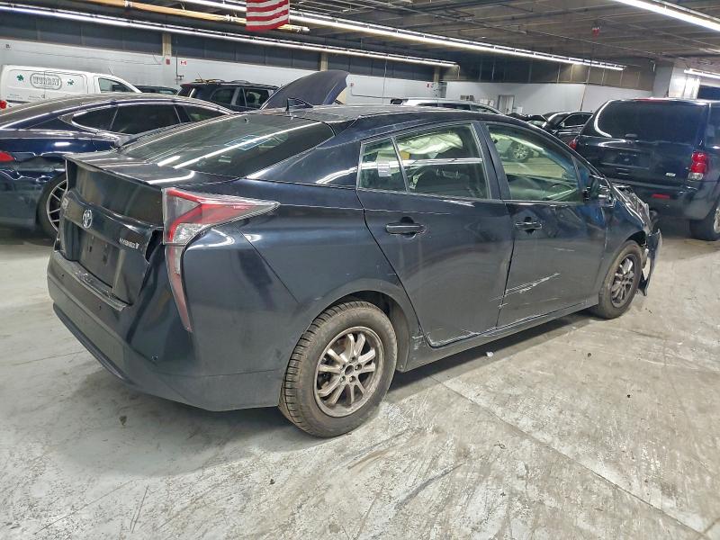 Фото 3 - TOYOTA PRIUS