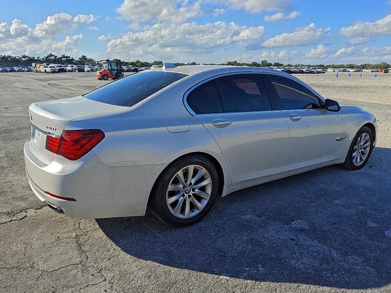 Фото 3 - BMW 7 SERIES