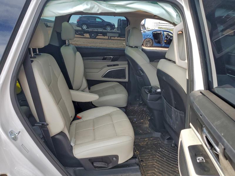 Фото 10 - KIA TELLURIDE