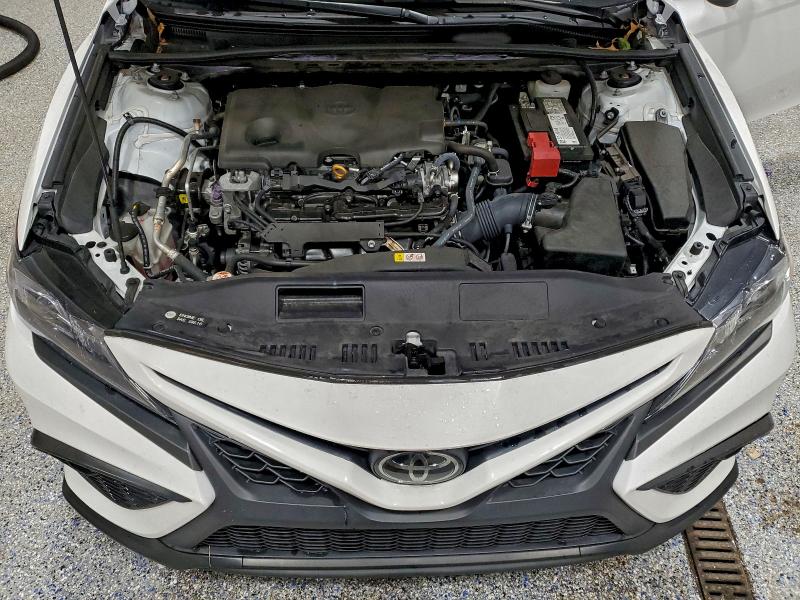 Фото 12 - TOYOTA CAMRY