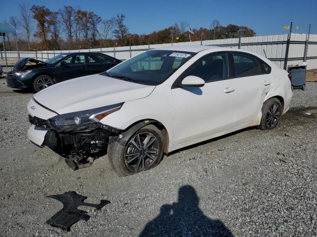 Фото 1 - KIA FORTE