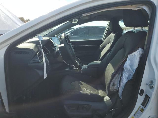 Фото 7 - TOYOTA CAMRY