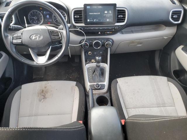 Фото 8 - HYUNDAI VENUE