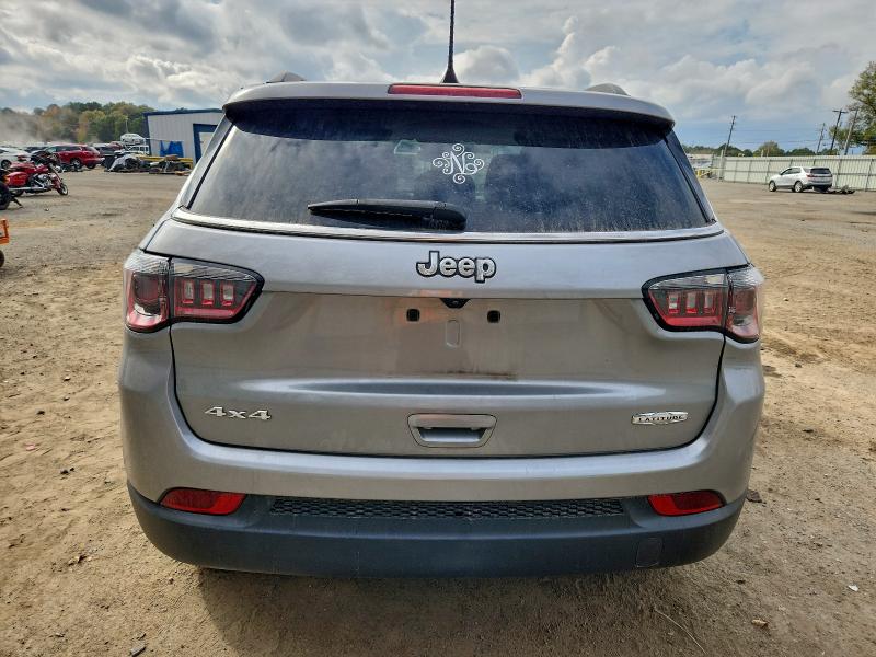 Фото 6 - JEEP COMPASS