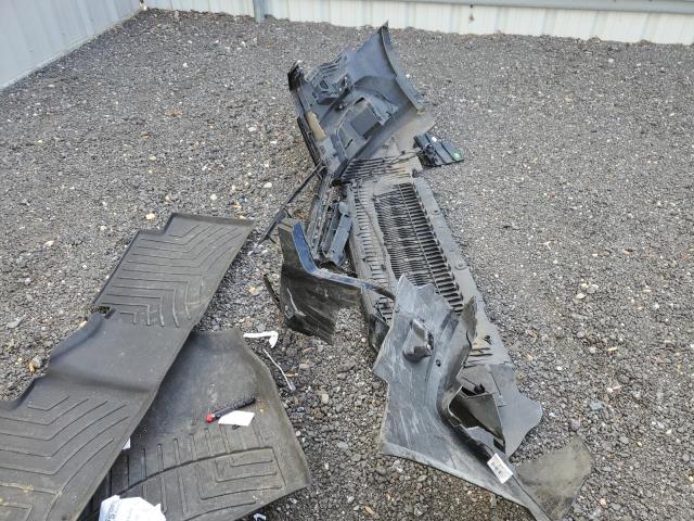 Фото 13 - KIA SORENTO