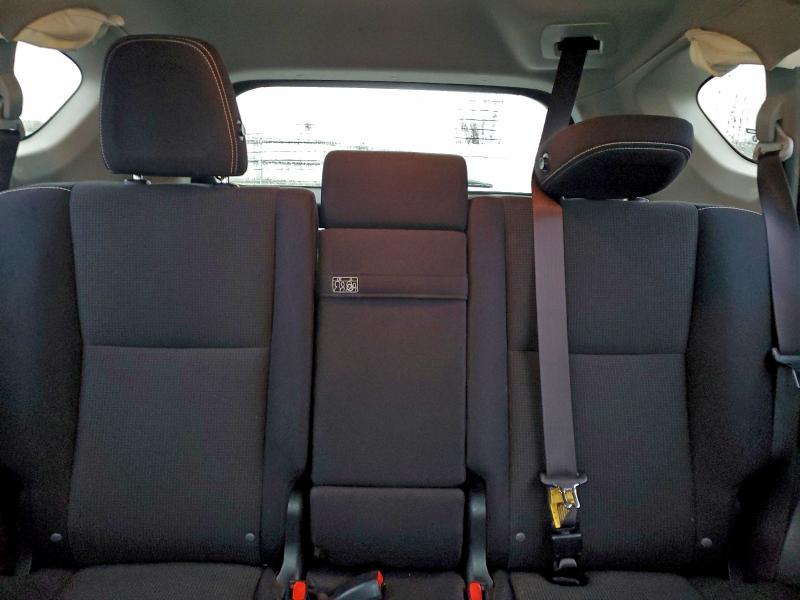 Фото 10 - TOYOTA RAV4