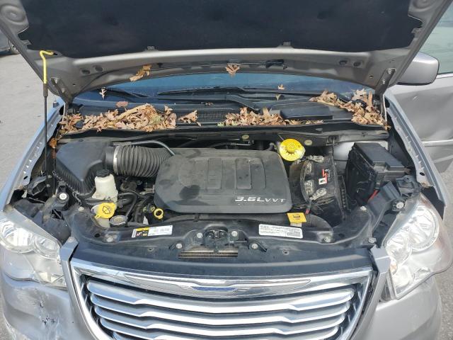 Фото 12 - CHRYSLER MINIVAN