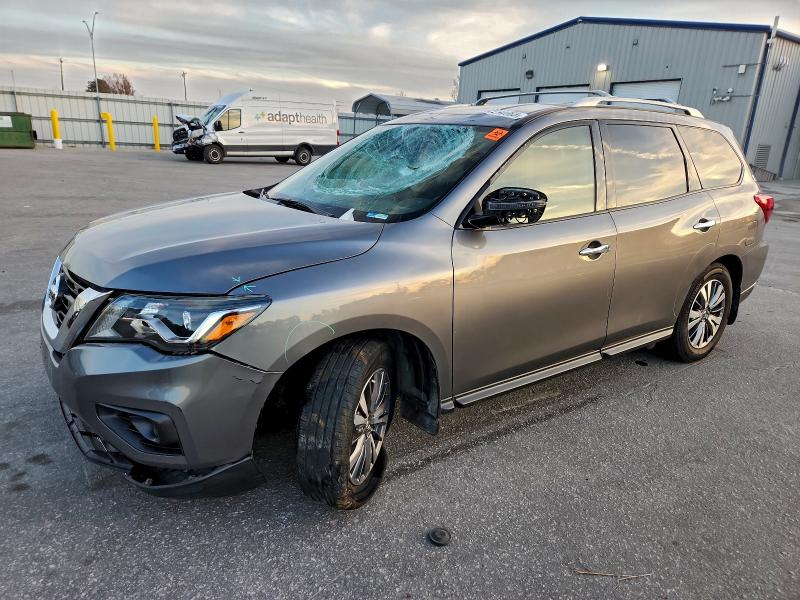 Фото 1 - NISSAN PATHFINDER