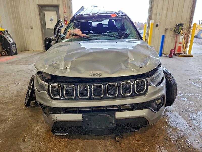 Фото 5 - JEEP COMPASS