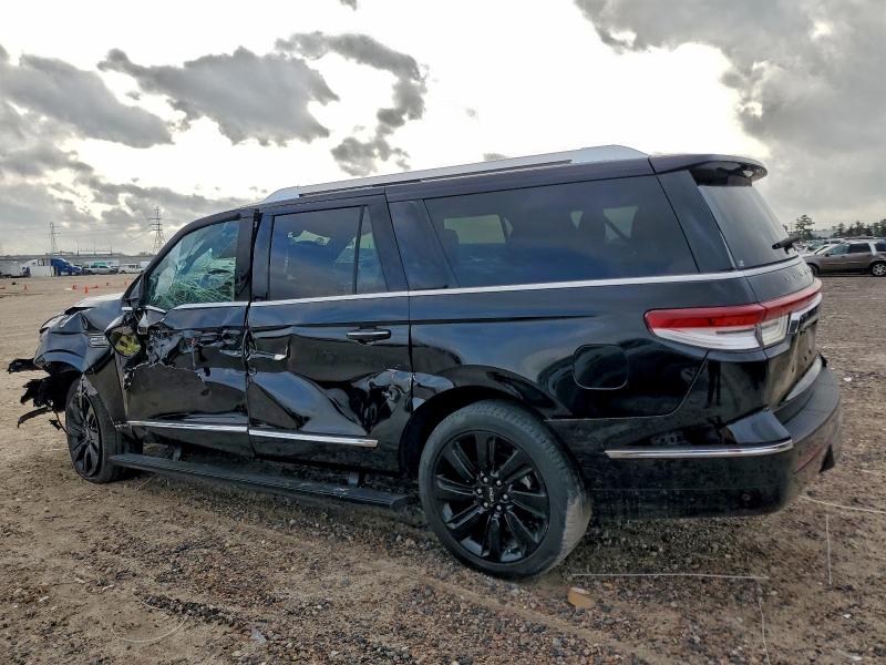 Фото 2 - LINCOLN NAVIGATOR