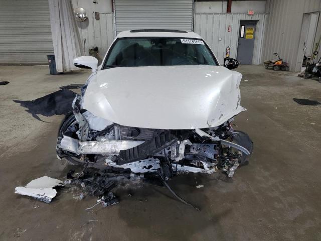 Фото 5 - LEXUS IS