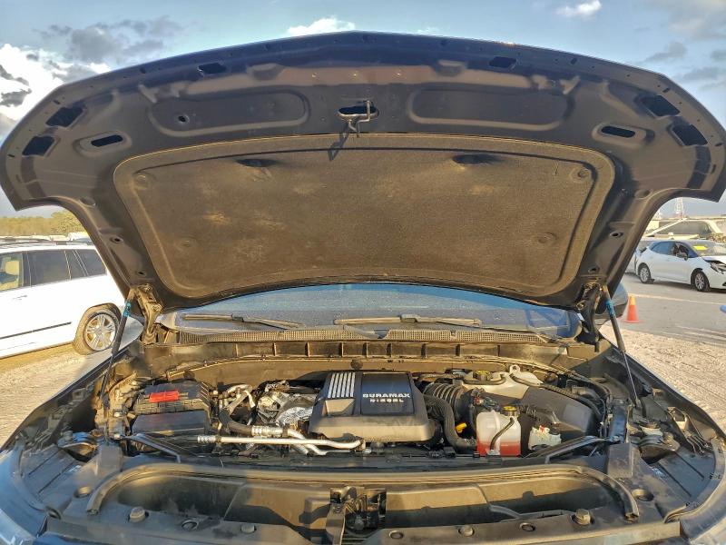 Фото 12 - CHEVROLET SUBURBAN