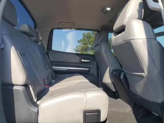 Фото 10 - TOYOTA TUNDRA