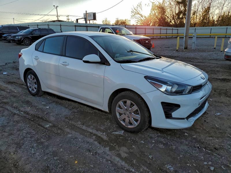 Фото 4 - KIA RIO