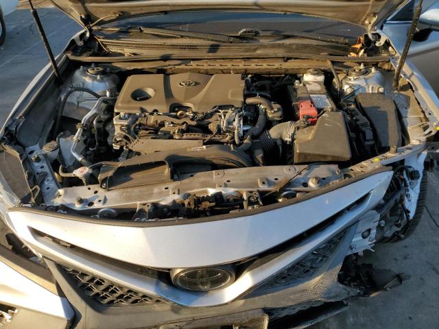 Фото 11 - TOYOTA CAMRY