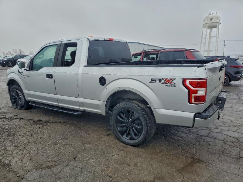 Фото 2 - FORD F-150