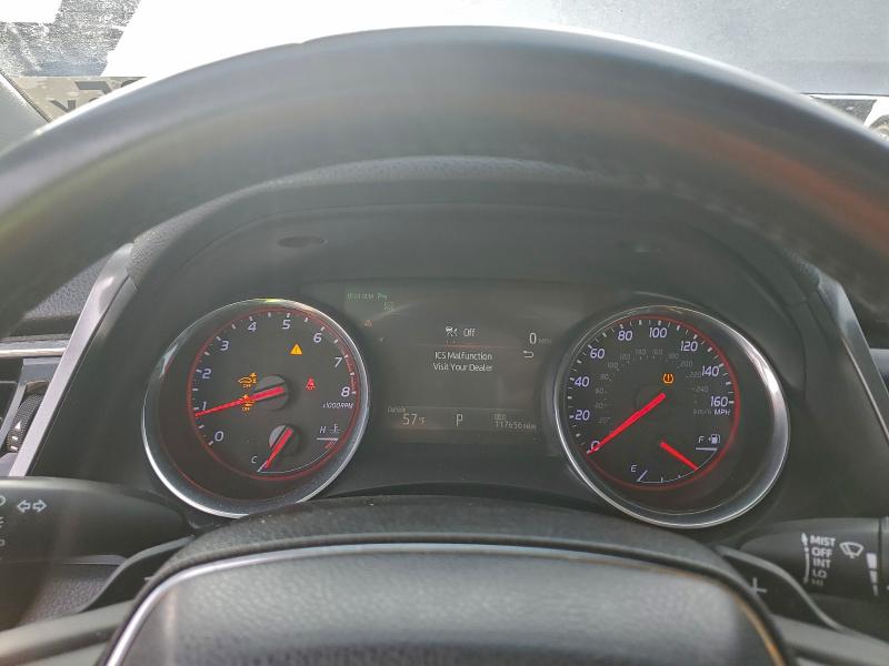 Фото 9 - TOYOTA CAMRY