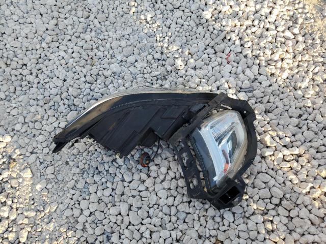 Фото 13 - CHEVROLET EQUINOX