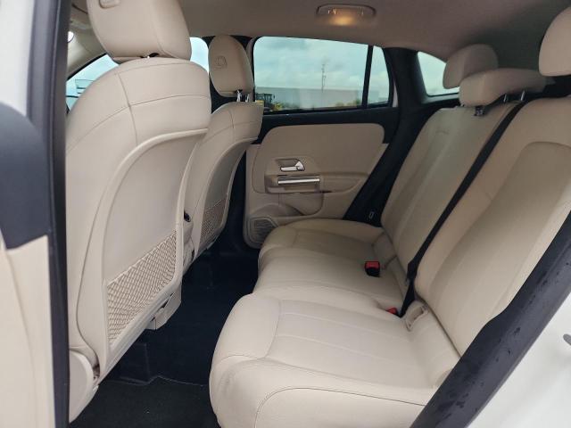 Фото 11 - MERCEDES-BENZ GLA-CLASS