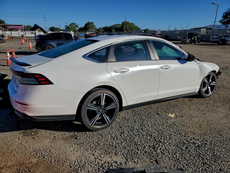 Фото 3 - HONDA ACCORD