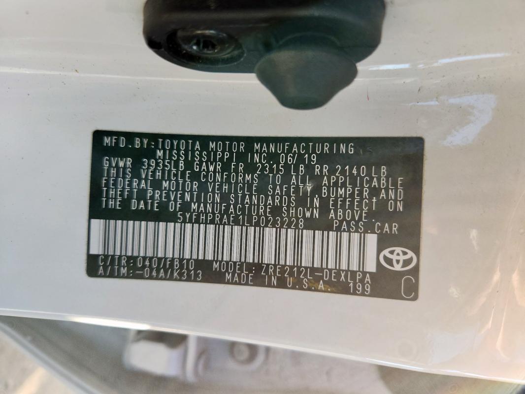 Фото 12 - TOYOTA COROLLA