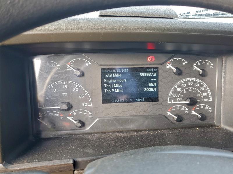 Фото 8 - VOLVO VN