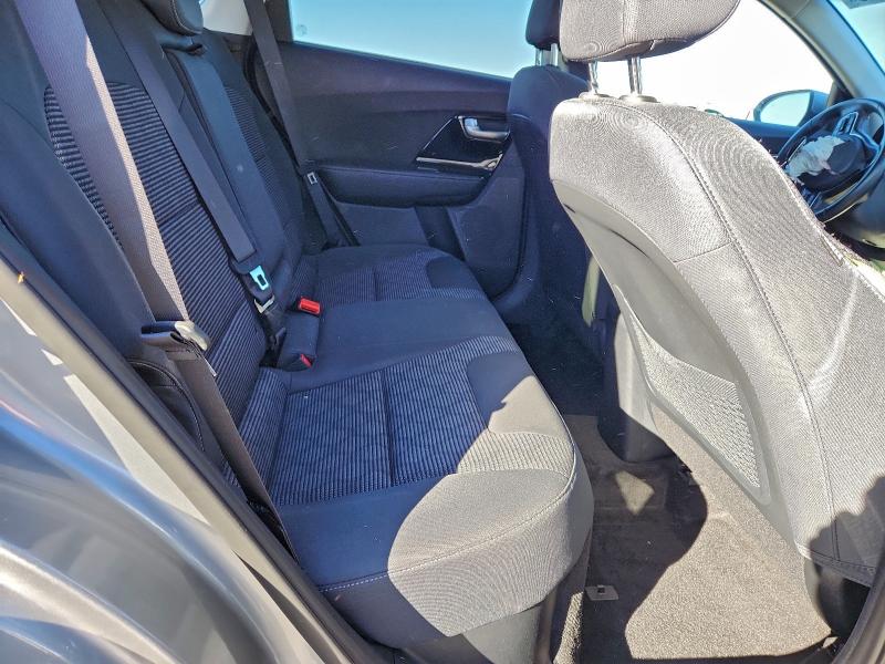 Фото 11 - KIA NIRO