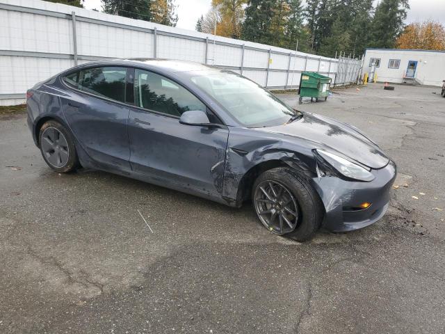 Фото 4 - TESLA MODEL 3