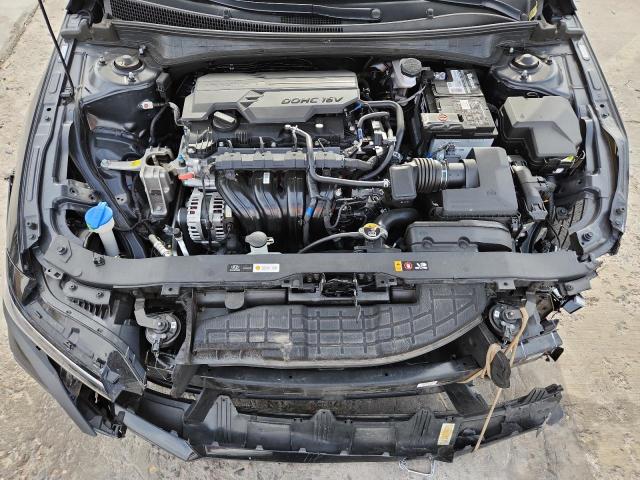 Фото 11 - HYUNDAI ELANTRA