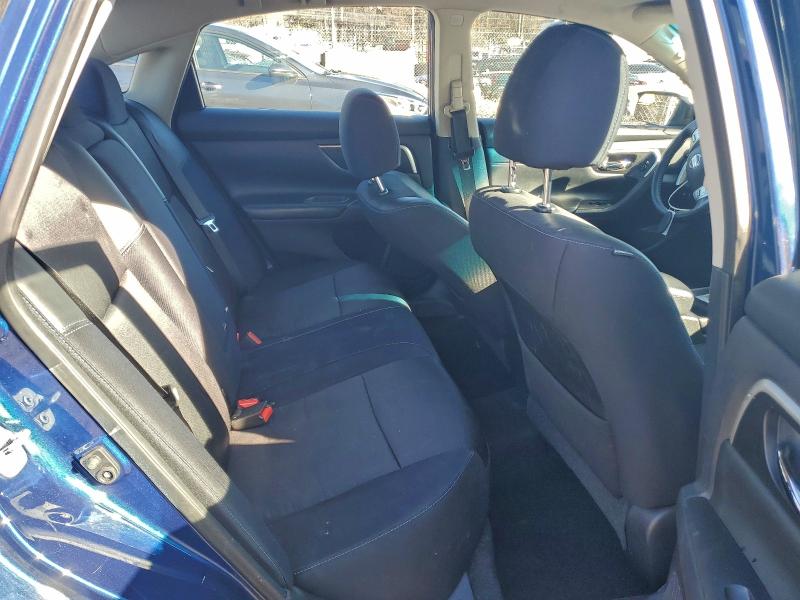 Фото 10 - NISSAN ALTIMA