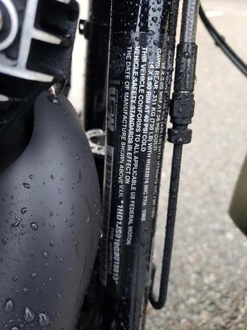 HARLEY-DAVIDSON FL 2016