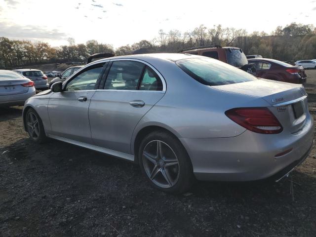 Фото 2 - MERCEDES-BENZ E-CLASS