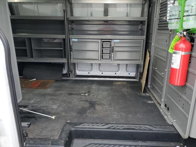 Фото 10 - FORD TRANSIT