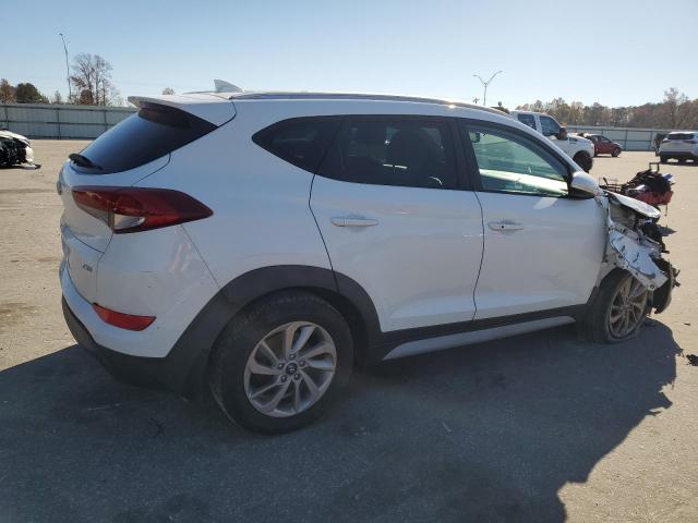 Фото 3 - HYUNDAI TUCSON