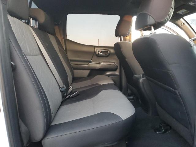 Фото 10 - TOYOTA TACOMA