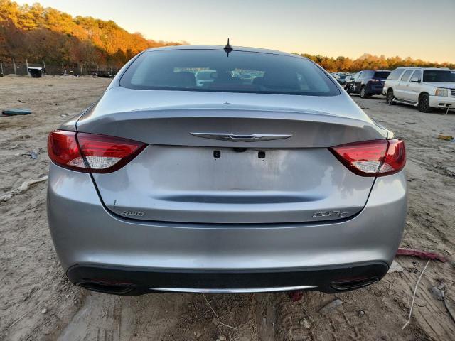 Фото 6 - CHRYSLER 200